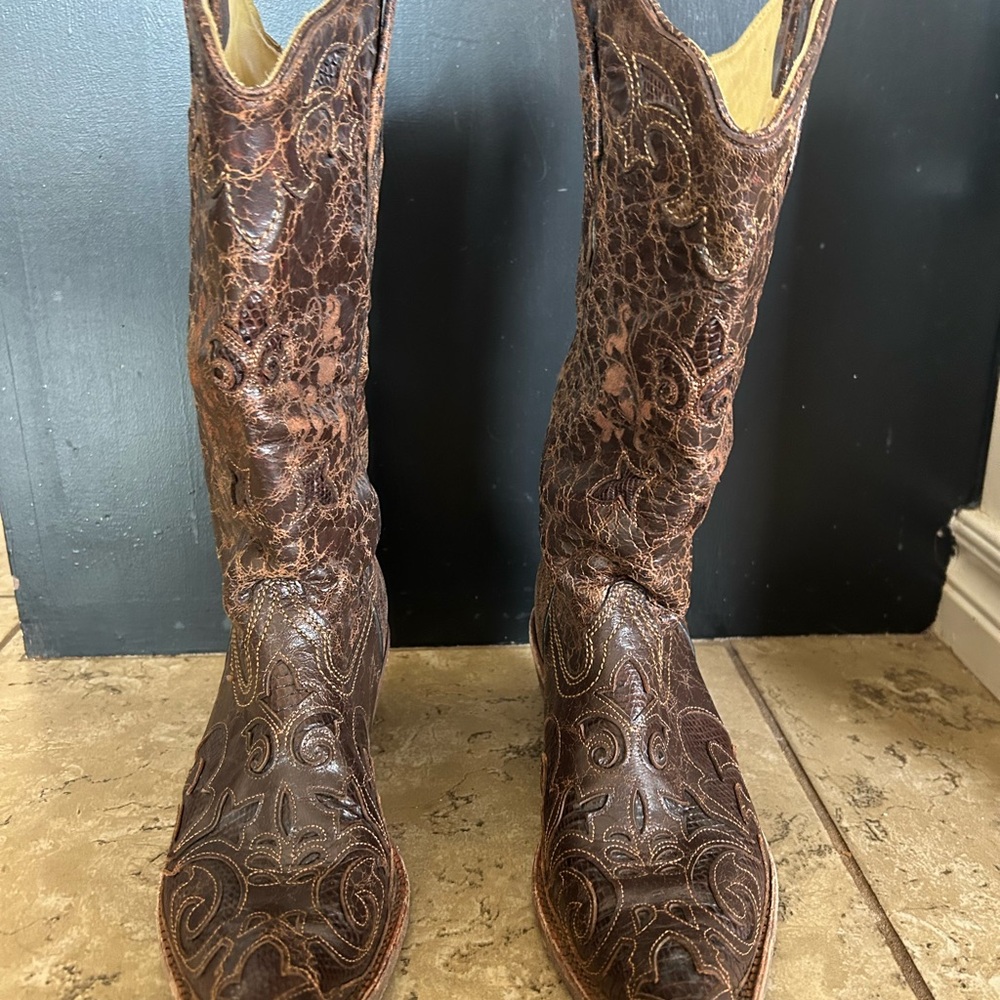 Vintage Corral Cowgirl Boots